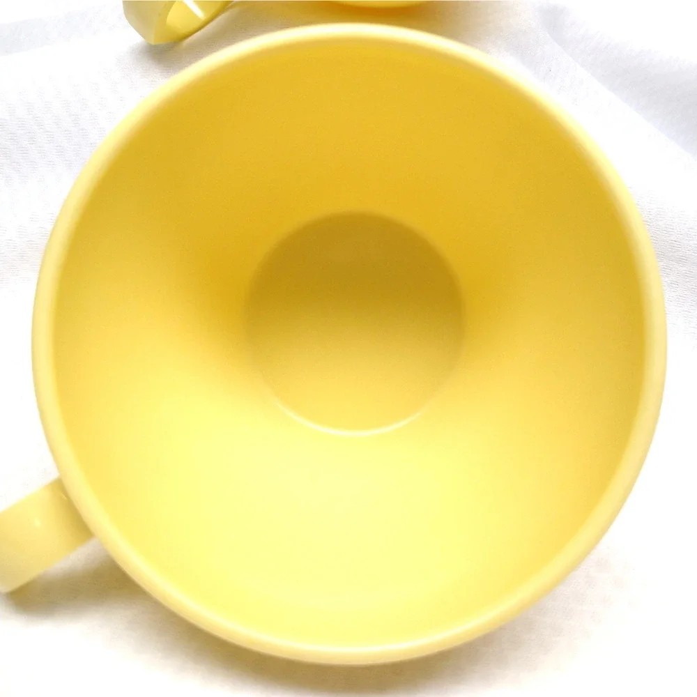 Windsor Melmac Yellow Coffee Cups Mugs 404-6 404-7 Set 2 Mid Century Retro Diner